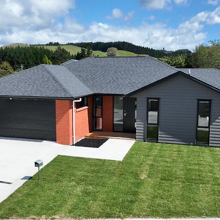 Brand New House With 5 Bedroom And 3 Full Bathroom Distretto di Distretto di Rotorua Esterno foto